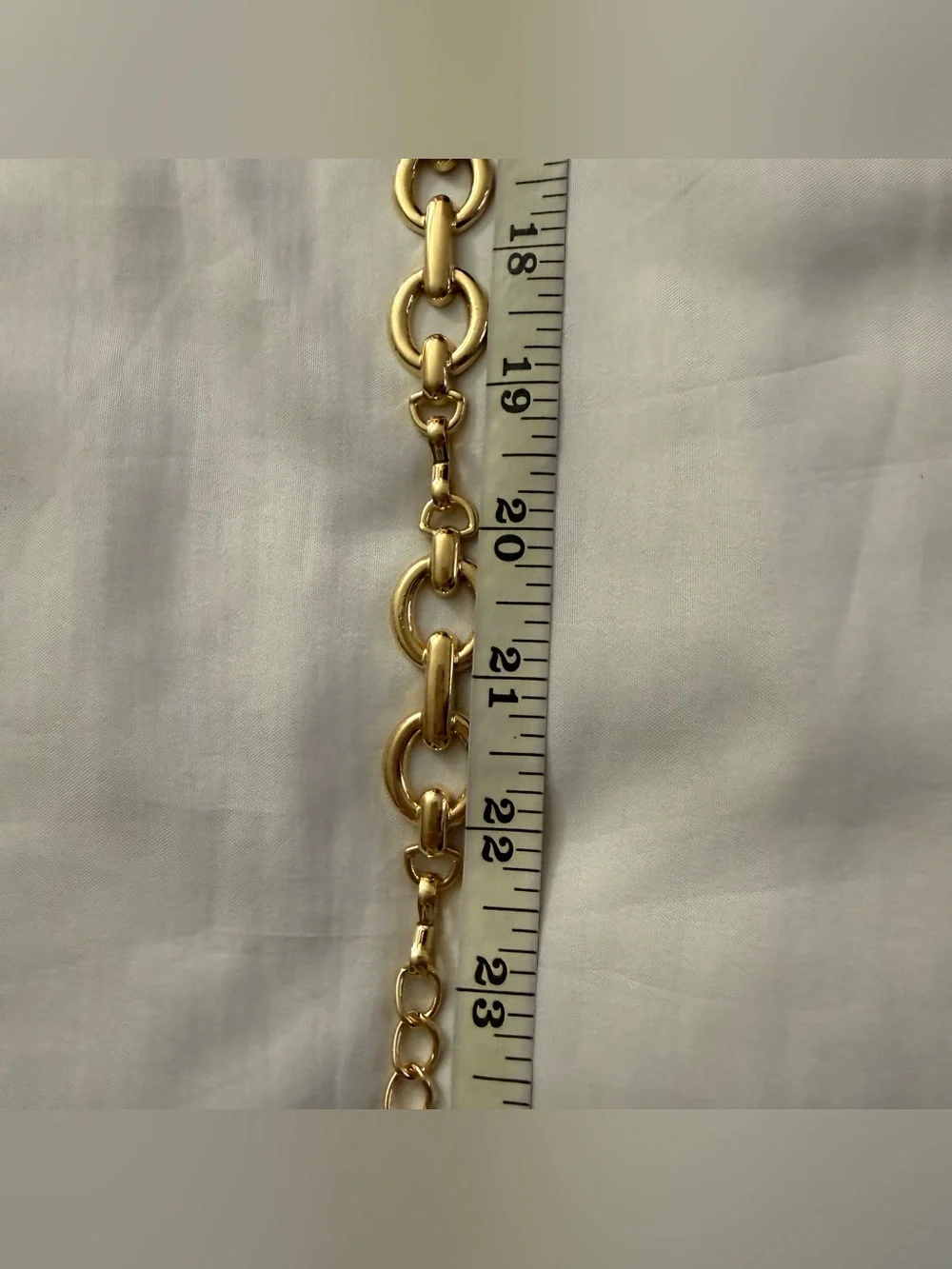 Gold tone metal oval links chain belt